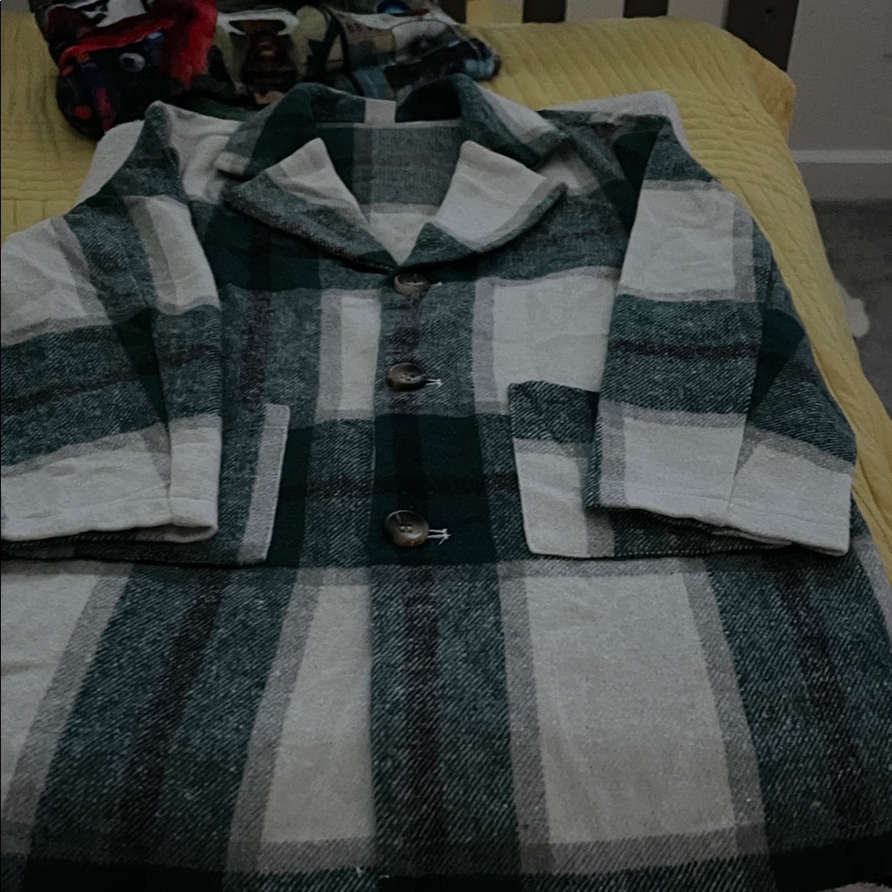 SHEIN Green and White Checkered Jacket - Picture 3 of 6